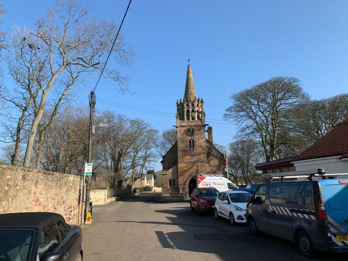 Апартаменты Church View / The Craster Arms In Биднелл Экстерьер фото